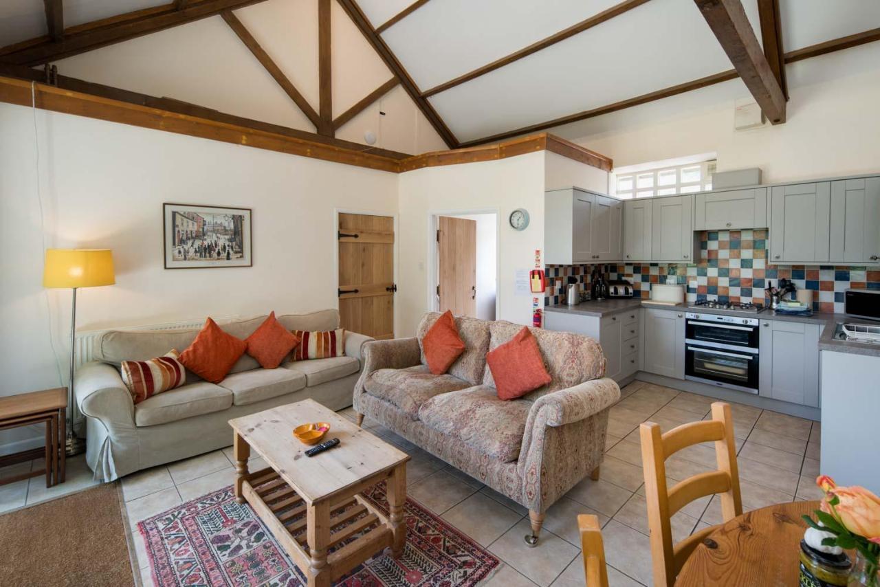 The Garlic Farm Villa Sandown Exteriör bild